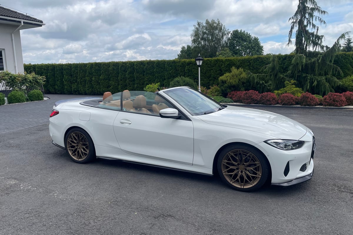 BMW 4 Cabrio z otwartym dachem – auto do ślubu